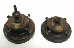 Due commutatori a mercurio Foto &copy; Pierandrea Malfi