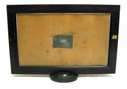 Schermo di vetro smerigliato Foto &copy; Pierandrea Malfi