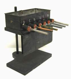 Apparecchio di Ingen-Hausz Foto &copy; Pierandrea Malfi