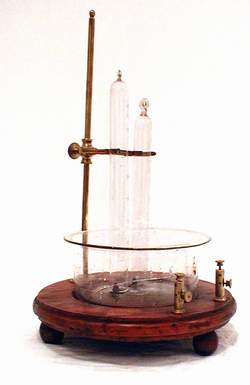 Bertrand's voltmeter Foto &copy; Pierandrea Malfi