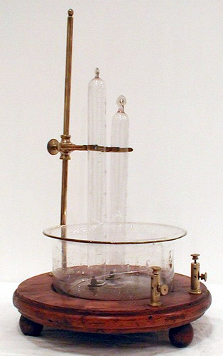 &copy; Malfi, D 2007