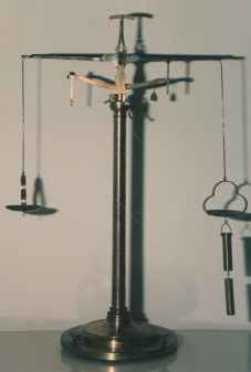 Bilancia idrostatica, Malfi, &copy; S 1997